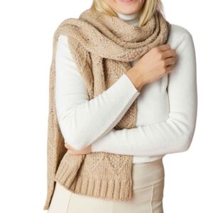 Coco+Carmen Knitted Scarf